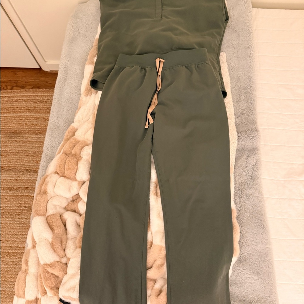 Figs moss scrubs SET medium